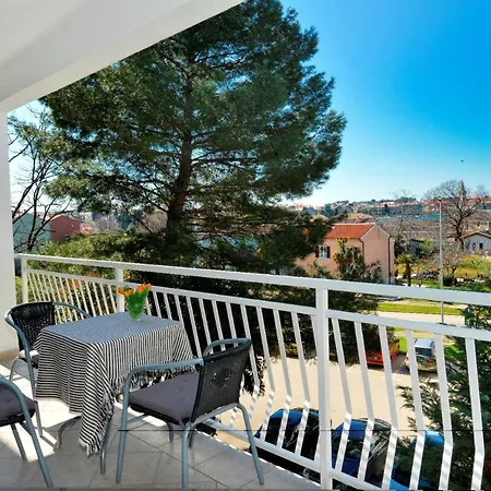 Apartment Apartman Beti *